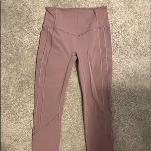 Mauve 7/8 Lululemon leggings